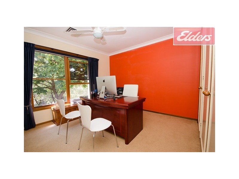 12 Barton Drive, Baranduda VIC 3691