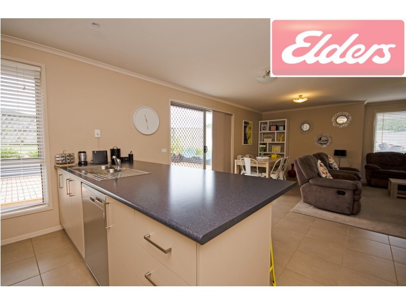 41 Craig Circuit, Wodonga VIC 3690