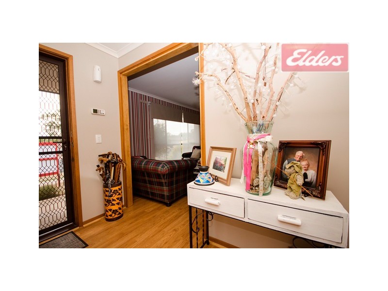 2/1 Fletcher Court, Wodonga VIC 3690