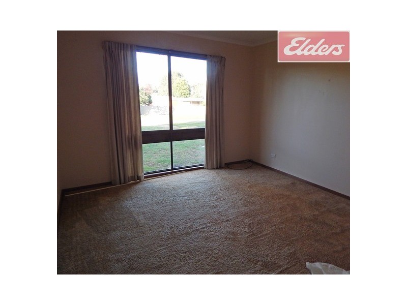 52 Hay Street, Corowa NSW 2646