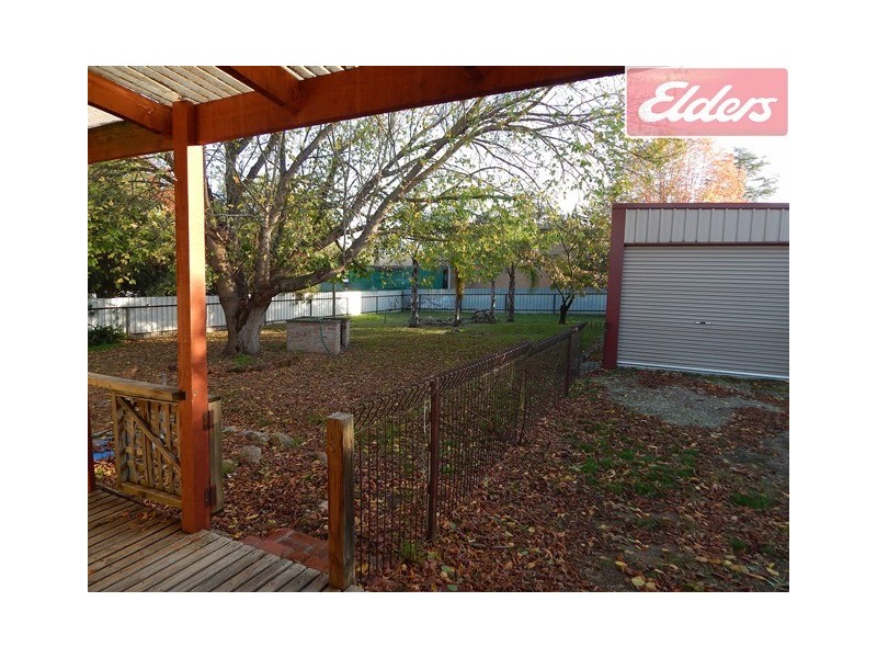 52 Hay Street, Corowa NSW 2646