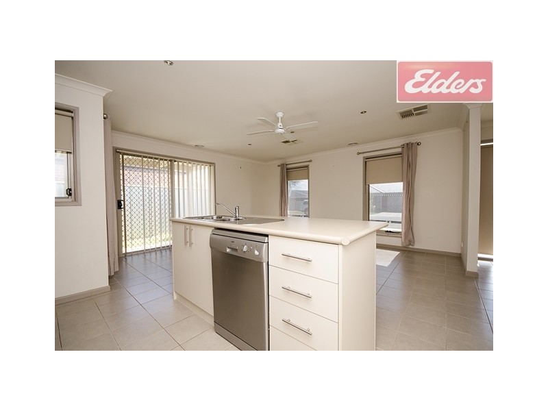 16 Hunter Street, Wodonga VIC 3690