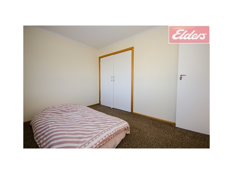 518 Kotthoff Street, Lavington NSW 2641