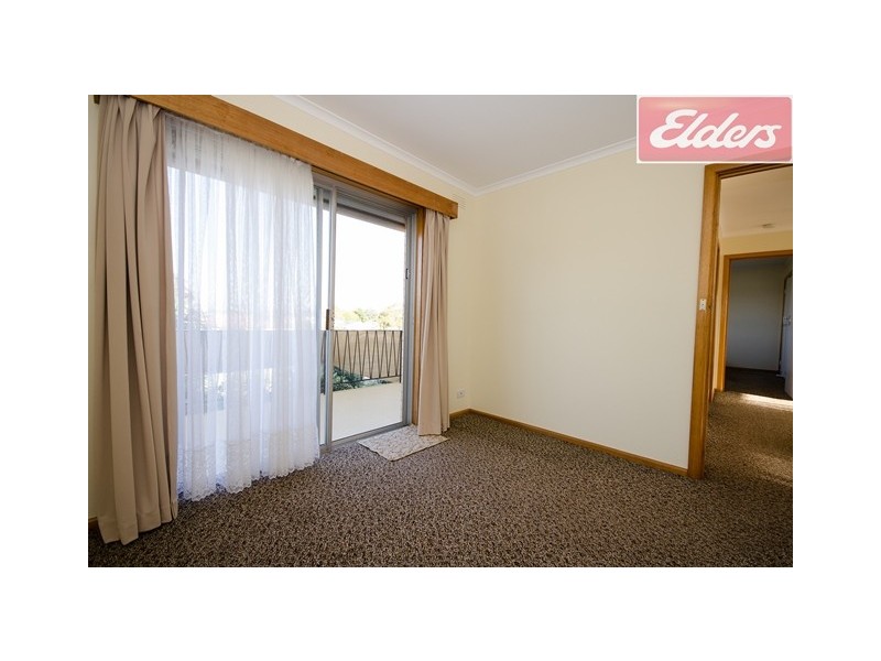 518 Kotthoff Street, Lavington NSW 2641