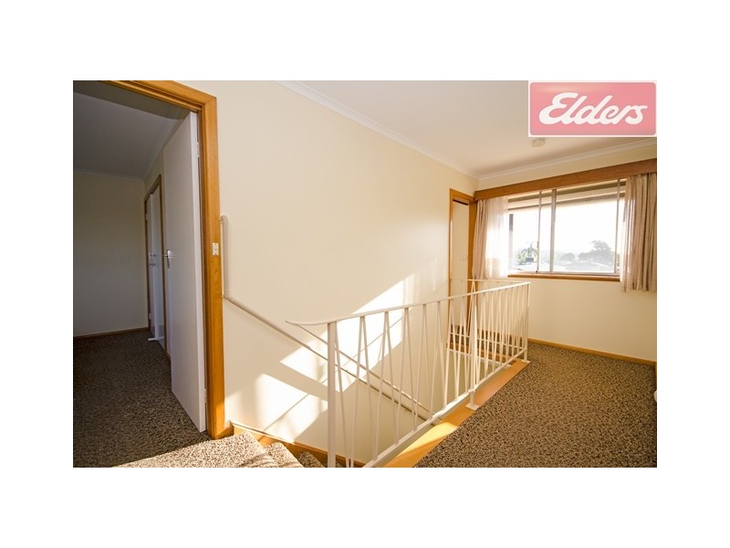 518 Kotthoff Street, Lavington NSW 2641