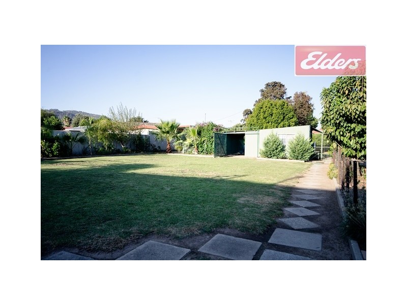 518 Kotthoff Street, Lavington NSW 2641