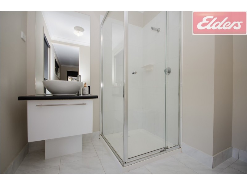 54 Victoria Cross Parade, Wodonga VIC 3690