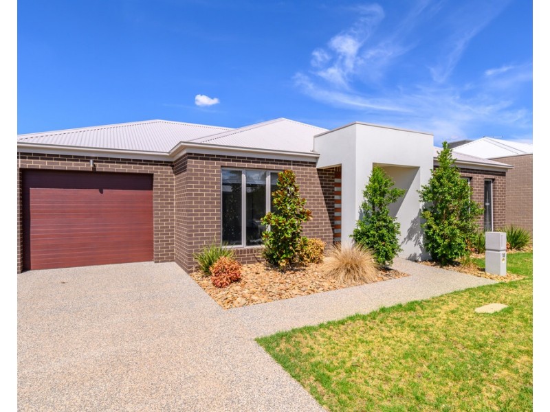 18 Derrick Street, Wodonga VIC 3690