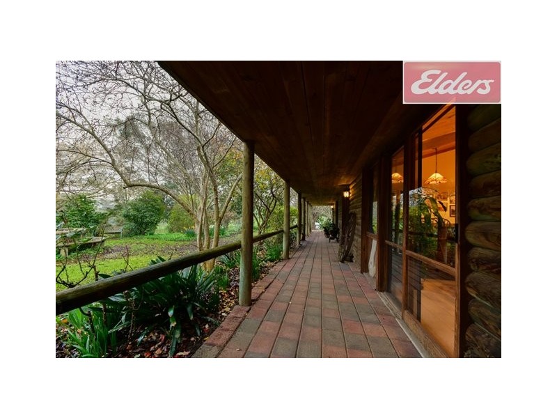 953 Lake Road, Bethanga VIC 3691