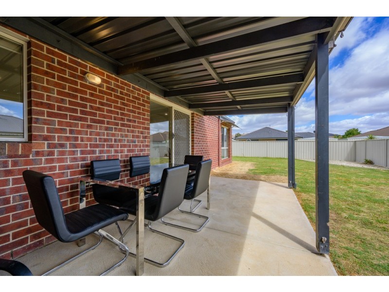 7 Derwent Way, Wodonga VIC 3690