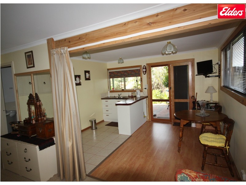 5 Reid Court, Tawonga South VIC 3698