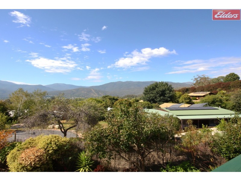 5 Reid Court, Tawonga South VIC 3698