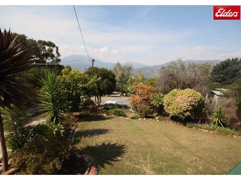 5 Reid Court, Tawonga South VIC 3698