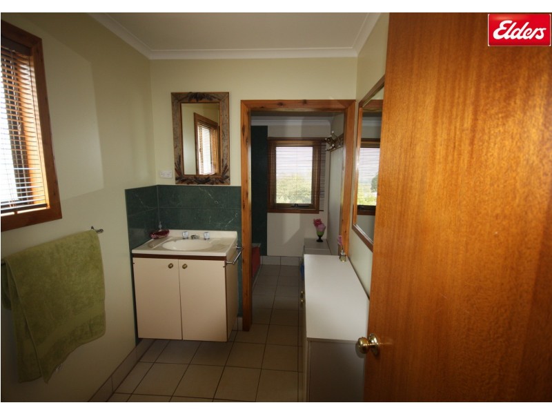 5 Reid Court, Tawonga South VIC 3698