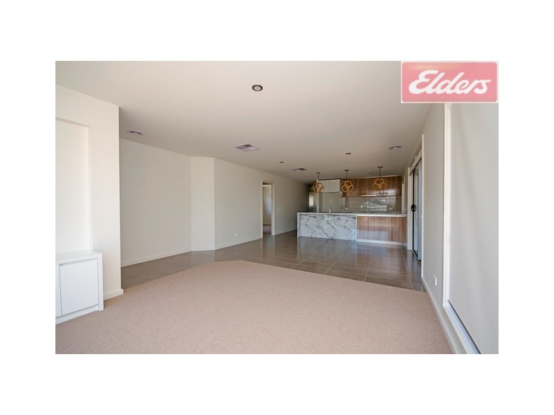 12 Cardiff Drive, Wodonga VIC 3690
