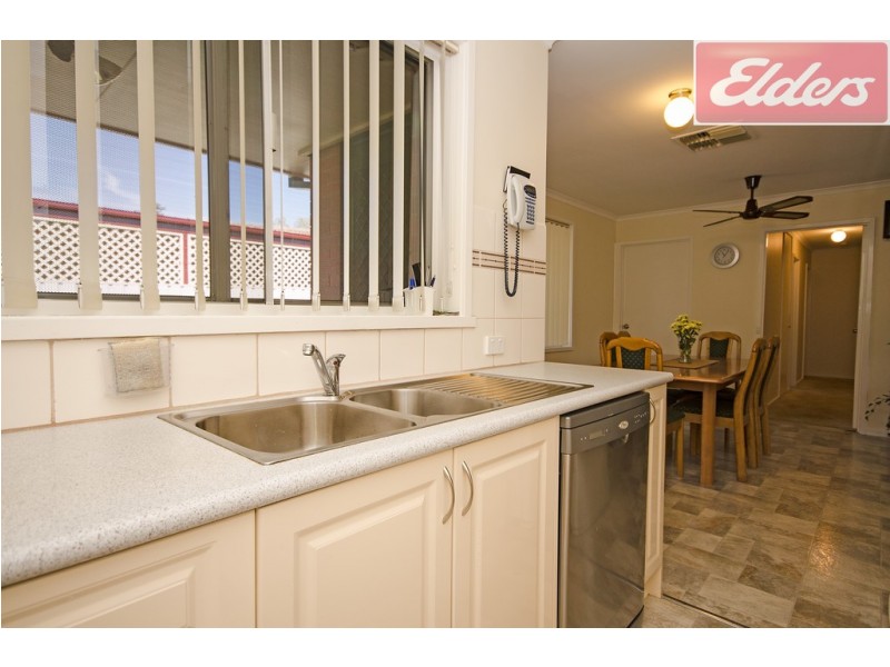 43 McFarland Road, Wodonga VIC 3690