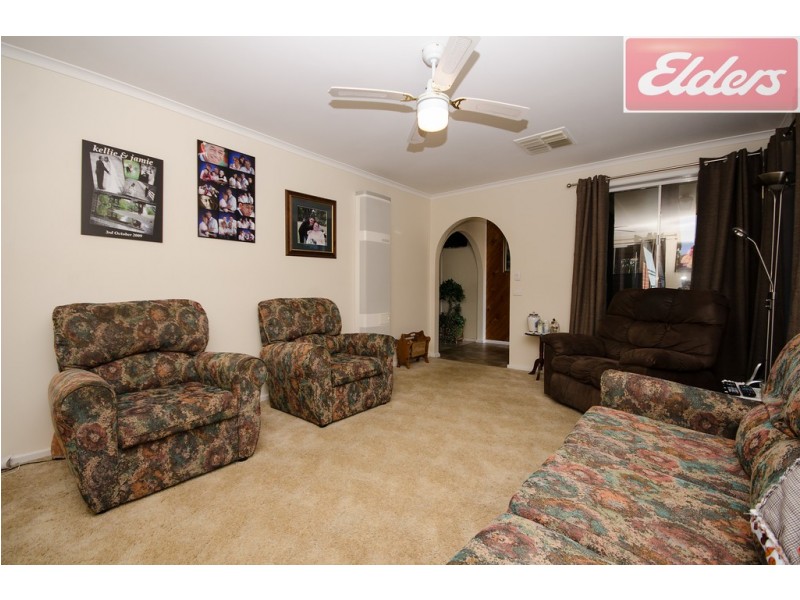 43 McFarland Road, Wodonga VIC 3690