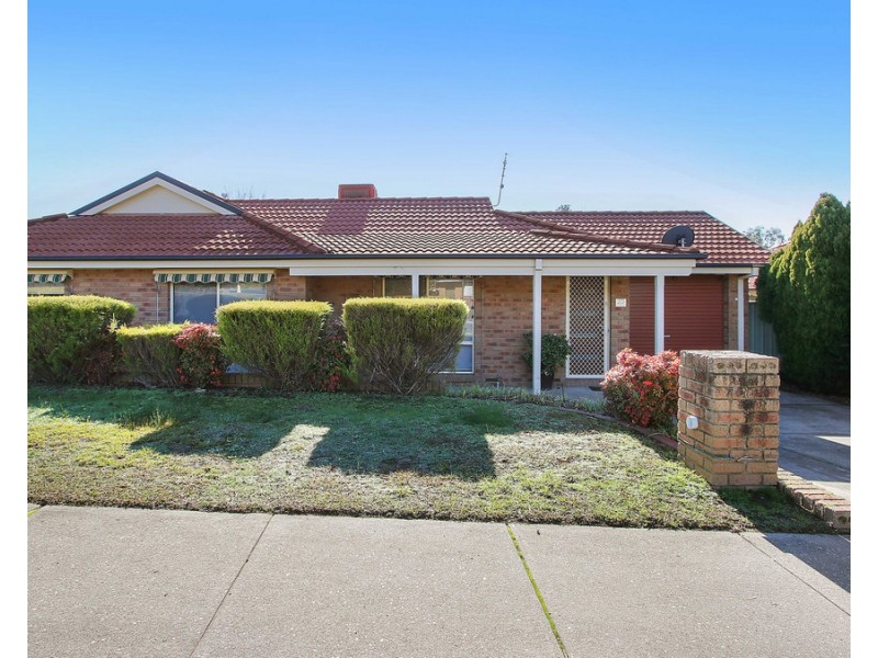 2D Chifley Street, Wodonga VIC 3690