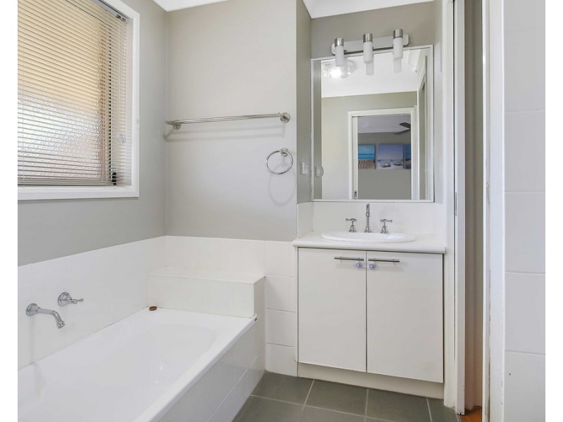 2D Chifley Street, Wodonga VIC 3690