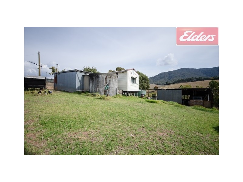 2 Ryder Lane, Kergunyah South VIC 3691