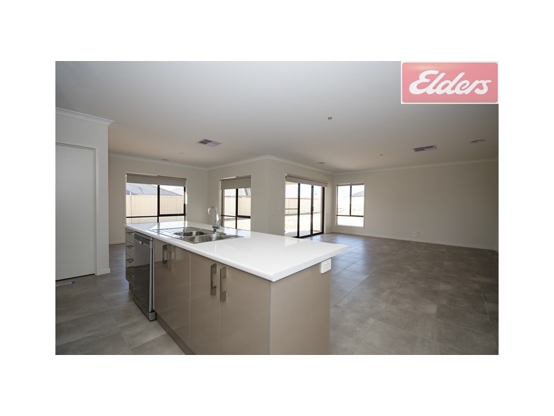 55 Margaret Court Drive, Baranduda VIC 3691