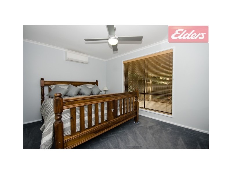 166 Clarke Street, Howlong NSW 2643