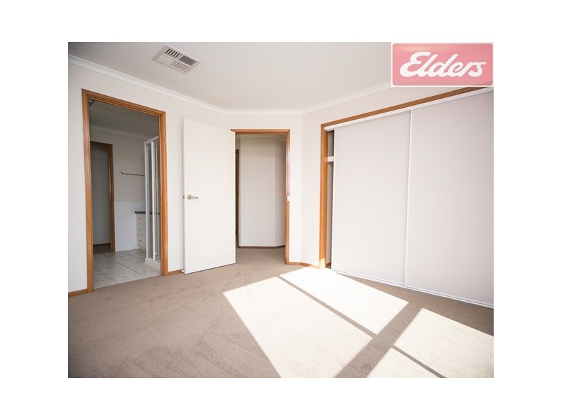 25 Edinburgh Circuit, Wodonga VIC 3690