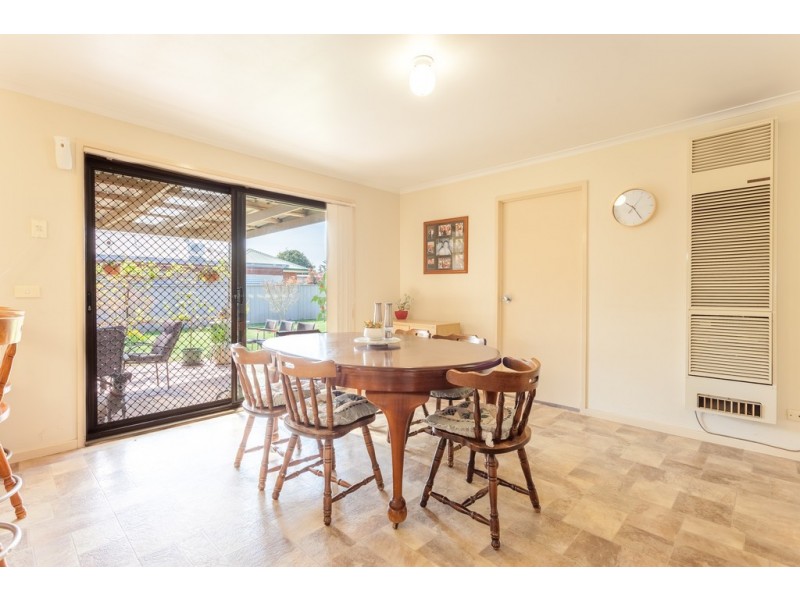 15 Aberdeen Drive, Wodonga VIC 3690