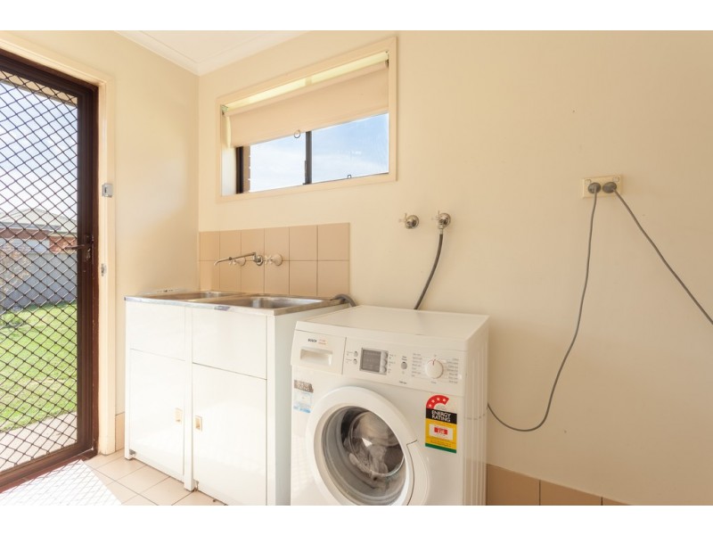 15 Aberdeen Drive, Wodonga VIC 3690