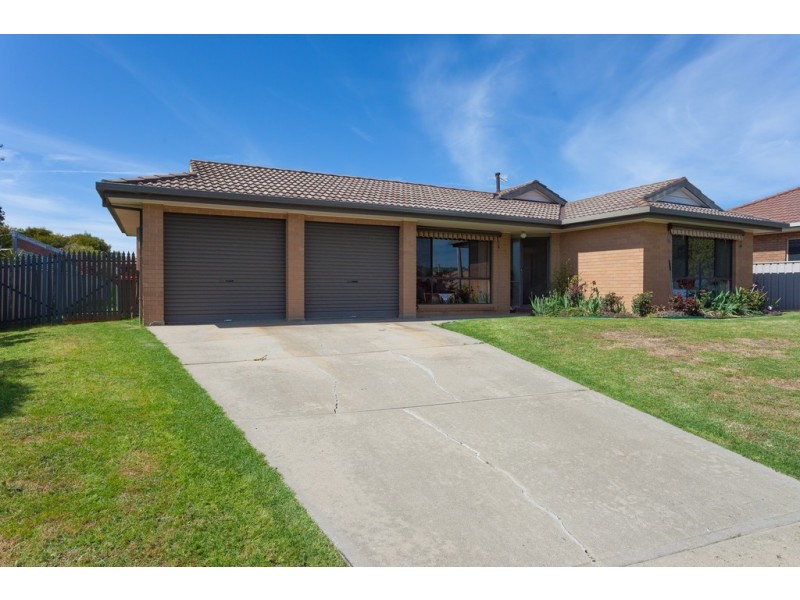 15 Aberdeen Drive, Wodonga VIC 3690