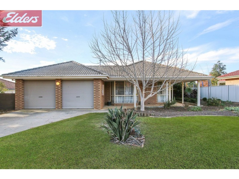 8 Elmslie Circuit, Wodonga VIC 3690
