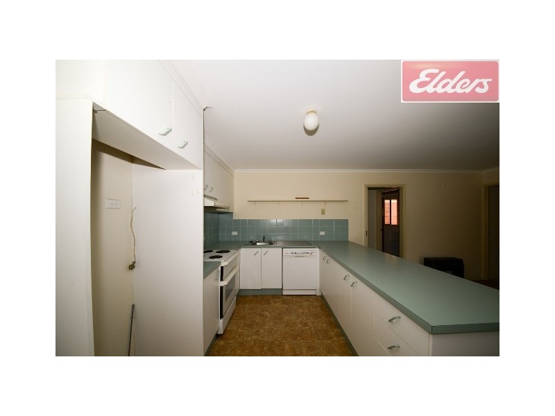 41 Hawkins Street, Howlong NSW 2643