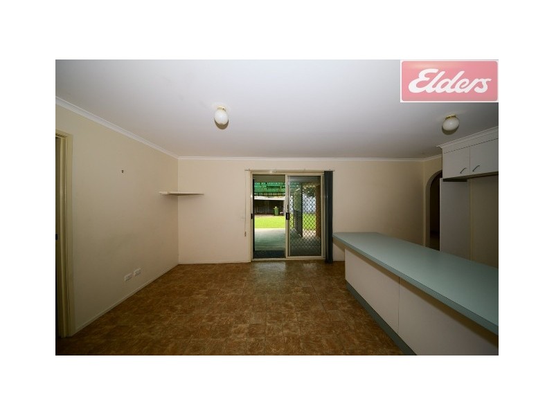 41 Hawkins Street, Howlong NSW 2643