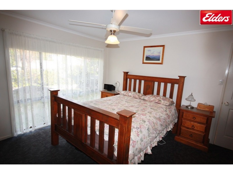 115 Lakeside Avenue, Mount Beauty VIC 3699