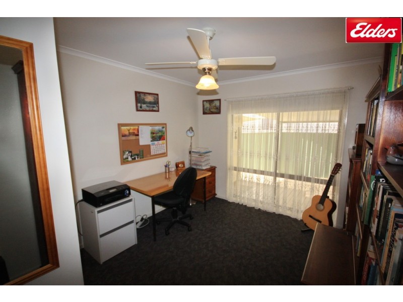 115 Lakeside Avenue, Mount Beauty VIC 3699