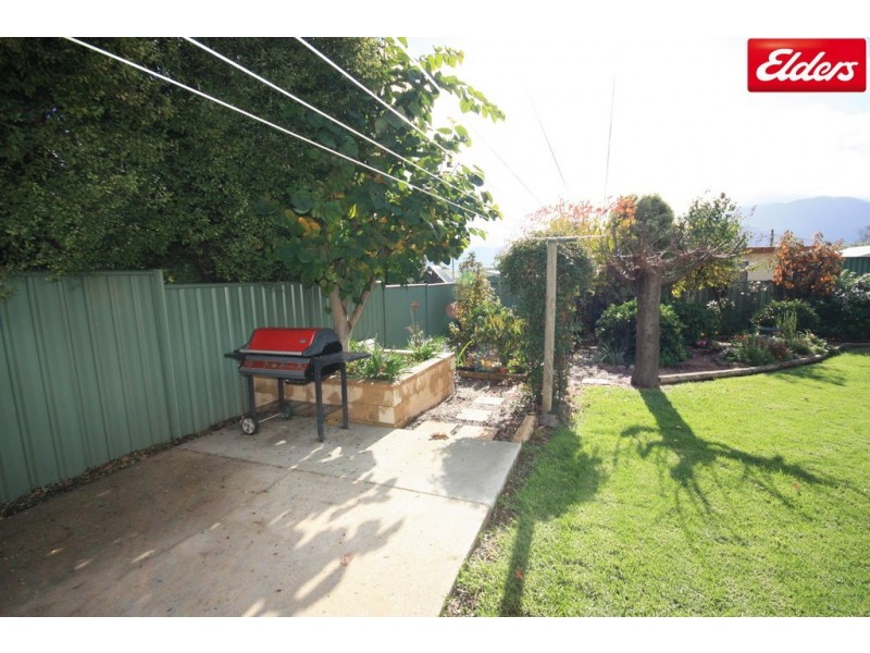 115 Lakeside Avenue, Mount Beauty VIC 3699