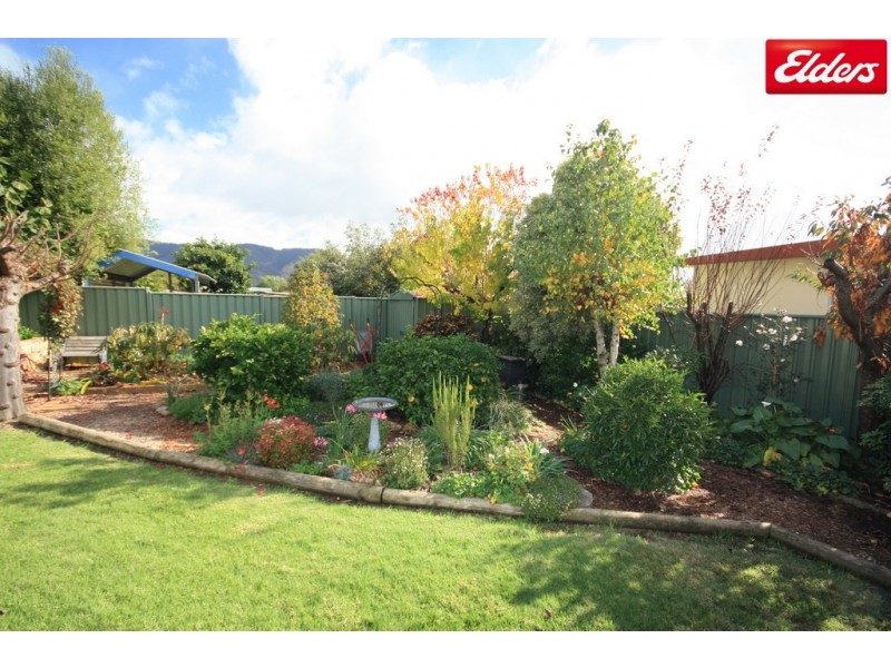 115 Lakeside Avenue, Mount Beauty VIC 3699
