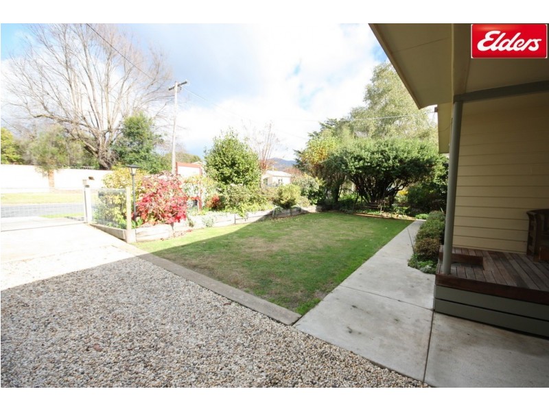 115 Lakeside Avenue, Mount Beauty VIC 3699