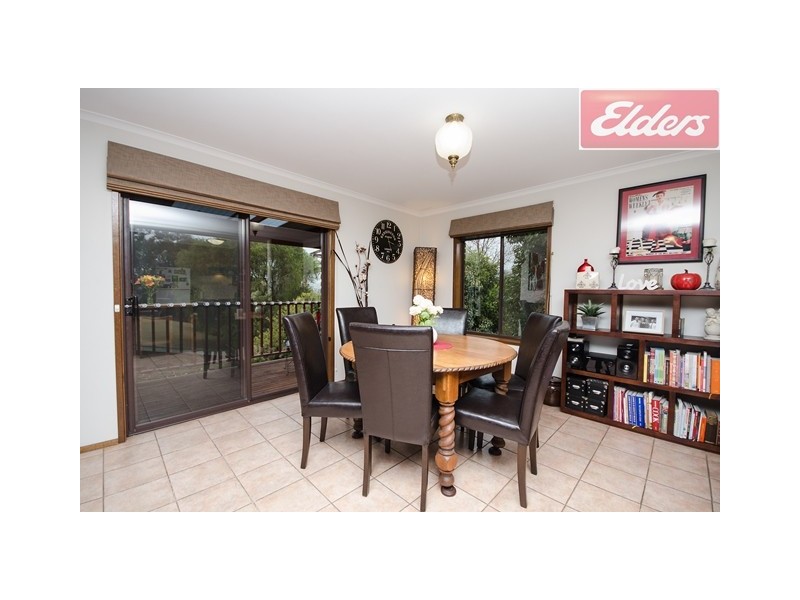 6 Hallawell Crescent, Wodonga VIC 3690