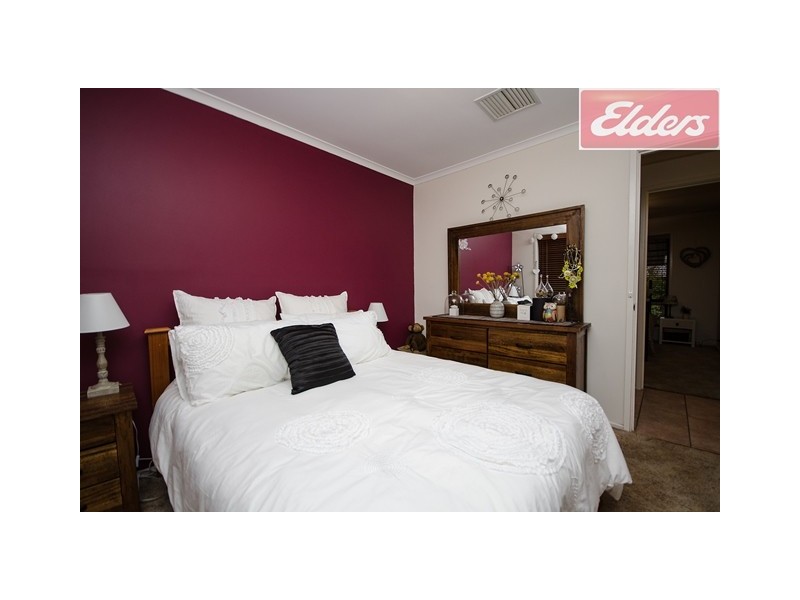 6 Hallawell Crescent, Wodonga VIC 3690