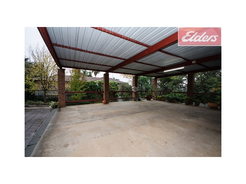 6 Hallawell Crescent, Wodonga VIC 3690