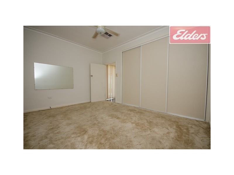 590 Whinray Crescent, East Albury NSW 2640