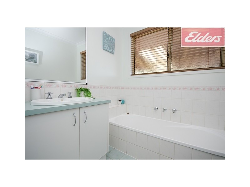 23 Edinburgh Circuit, Wodonga VIC 3690