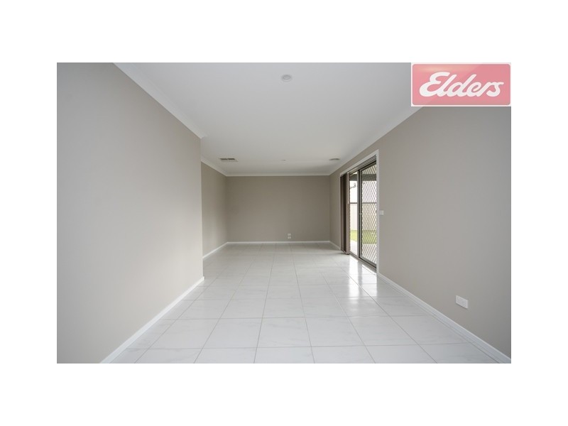 12 Gurney Crescent, Wodonga VIC 3690
