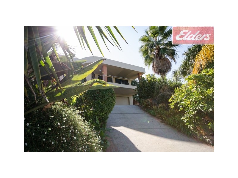 8 Joyce Place, Lavington NSW 2641