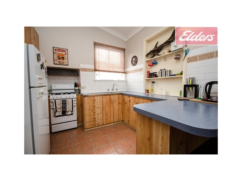 402 Dick Road, Lavington NSW 2641