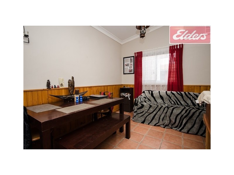 402 Dick Road, Lavington NSW 2641