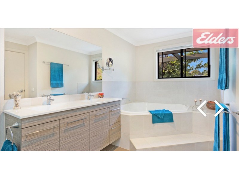 12 Hillandale Court, Bonegilla VIC 3691