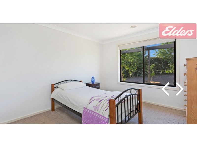 12 Hillandale Court, Bonegilla VIC 3691