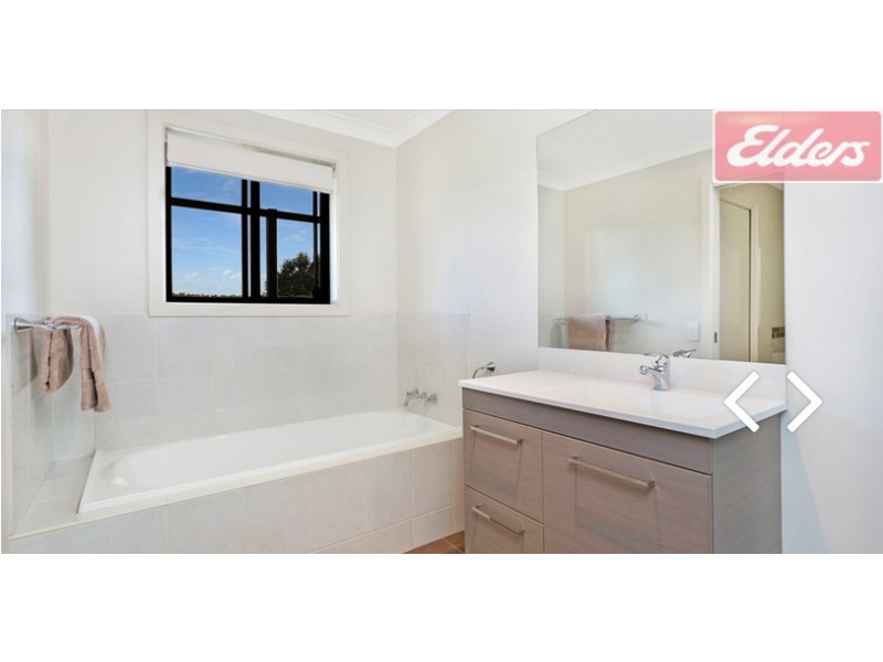 12 Hillandale Court, Bonegilla VIC 3691